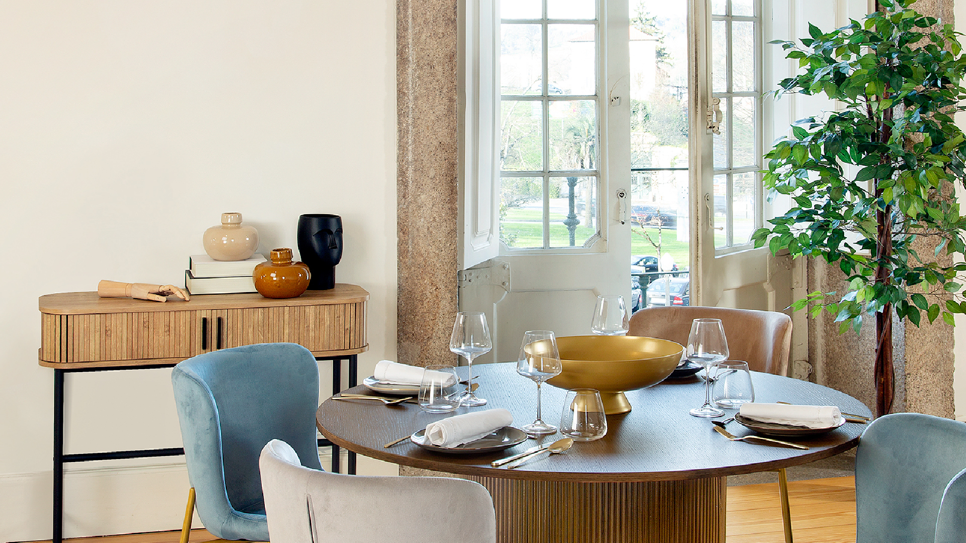 /on/demandware.static/-/Sites-homa-storefront-es/default/dwe6dc671b/Decoraç╞o - Estilo Contemporâneo_V2_20240124 textos SEO páginas categorias.jpg